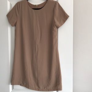 Nude Lulu’s t-shirt dress!
